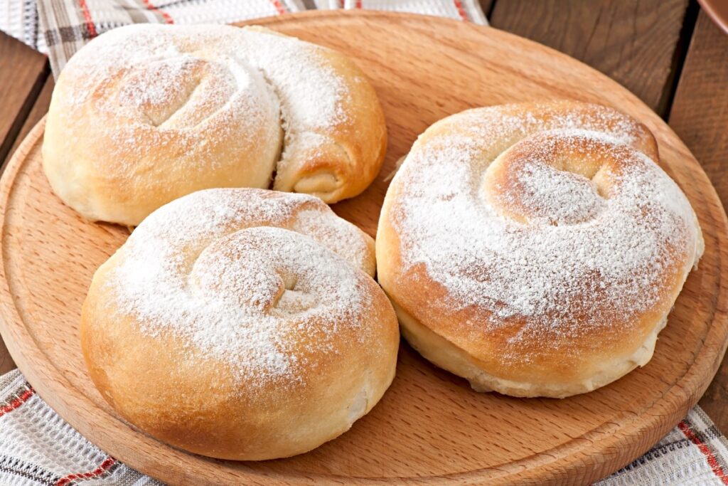 Spanish Buns Ensaimadas 1 1024x683